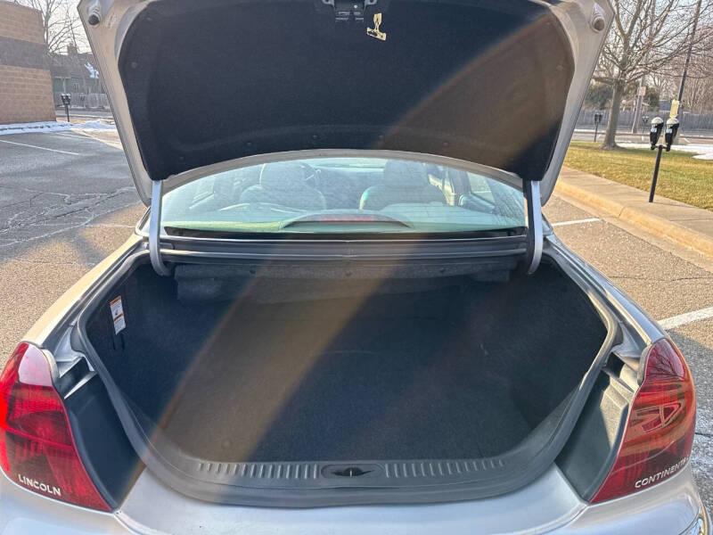 2000 Lincoln Continental