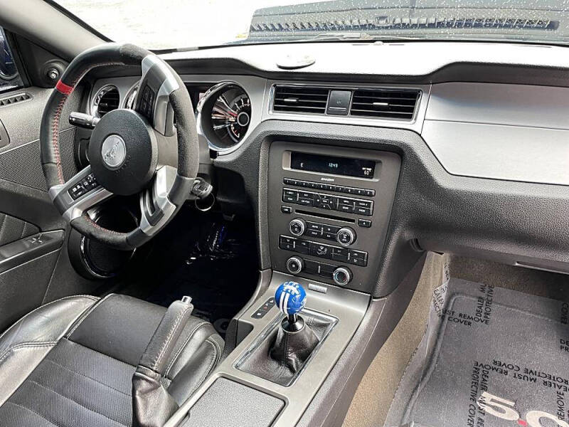 2013 Ford Mustang GT Premium