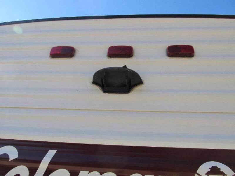 2024 Coleman CM17r24