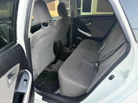 2013 Toyota Prius Two