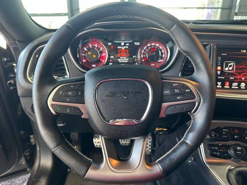 2016 Dodge Challenger SRT Hellcat