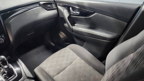 2018 Nissan Rogue Sport SV