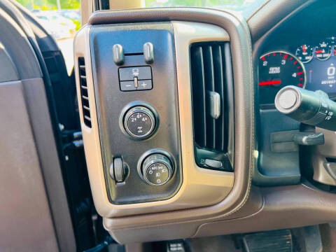 2015 GMC Sierra 2500HD Denali