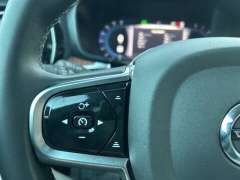 2024 Volvo V60 Cross Country B5 Plus