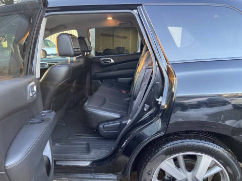 2013 Nissan Pathfinder S