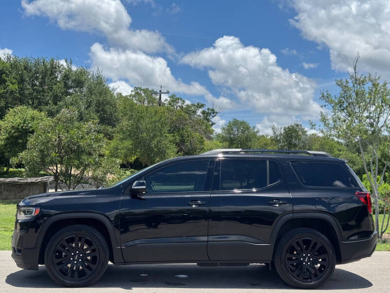 2022 GMC Acadia SLT