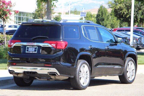 2017 GMC Acadia Denali