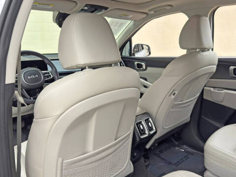 2025 Kia Sorento EX