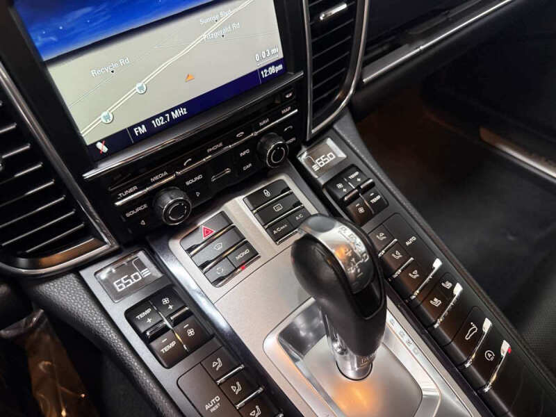 2012 Porsche Panamera