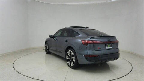 2024 Audi Q8 Sportback e-tron quattro Prestige S line