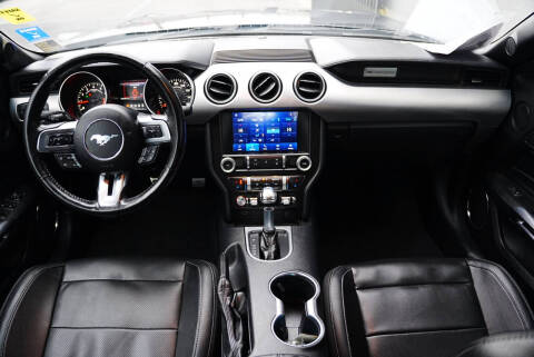 2022 Ford Mustang EcoBoost Premium