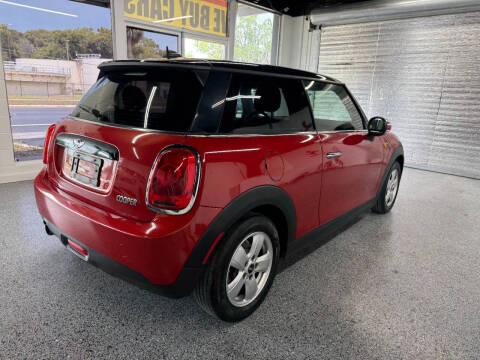 2016 MINI Hardtop 2 Door Cooper