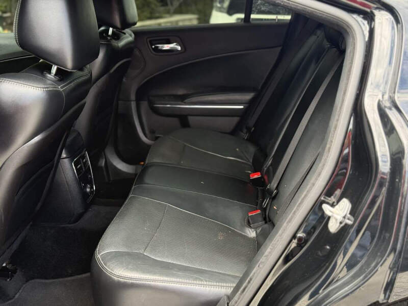 2014 Dodge Charger SXT Plus