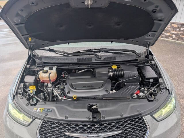 2022 Chrysler Pacifica Touring