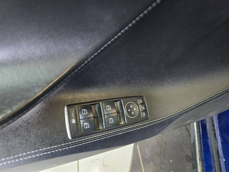 2015 Tesla Model S 70D