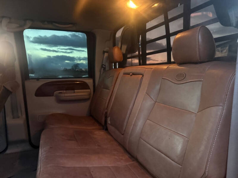 2004 Ford F-350 Super Duty Lariat