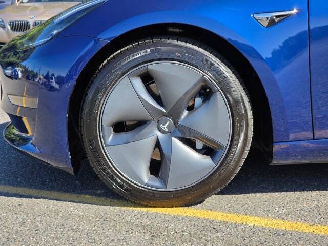 2020 Tesla Model 3 Standard Range Plus