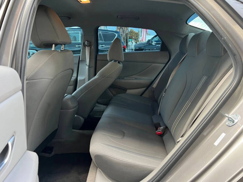 2023 Hyundai Elantra