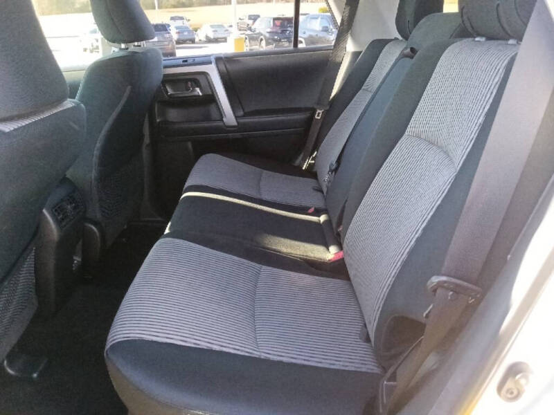 2023 Toyota 4Runner SR5