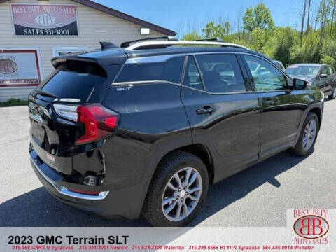 2023 GMC Terrain SLT