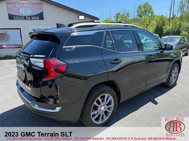 2023 GMC Terrain SLT