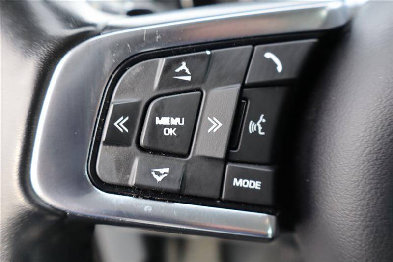 2019 Jaguar E-PACE P250 SE