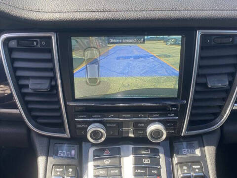 2016 Porsche Panamera