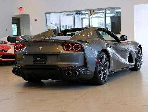 2021 Ferrari 812 GTS