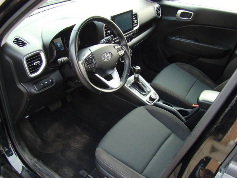 2020 Hyundai Venue SEL