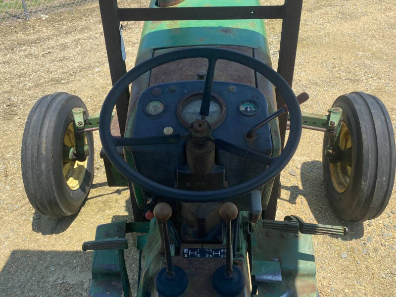 1975 John Deere 2030