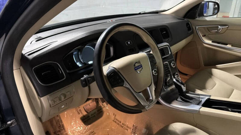 2015 Volvo S60 T5 Premier