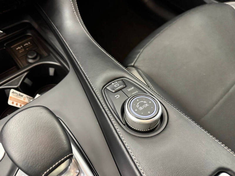 2023 Infiniti QX55 Essential