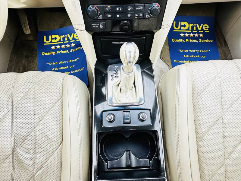 2011 Infiniti FX35