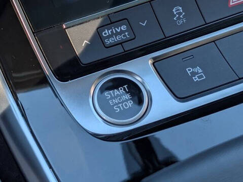 2025 Audi Q7 quattro Premium Plus 55 TFSI