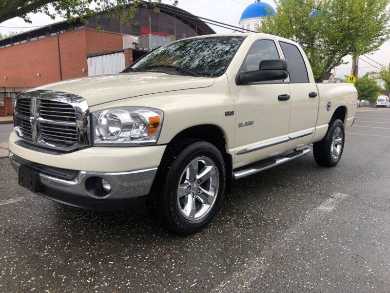 2008 Dodge Ram Pickup 1500 for sale at Legacy Auto Sales in Peabody MA