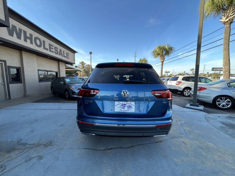 2018 Volkswagen Tiguan 2.0T SEL Premium