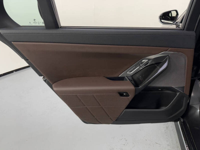 2024 BMW i7 eDrive50