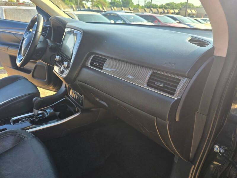 2020 Mitsubishi Outlander SEL