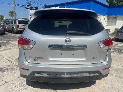 2014 Nissan Pathfinder S