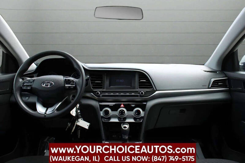 2019 Hyundai Elantra SE