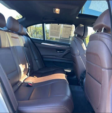 2014 BMW 5 Series 550i