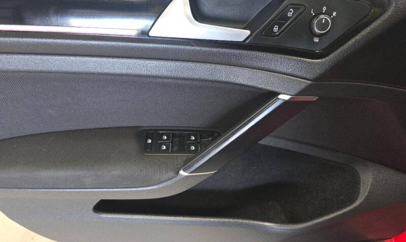 2015 Volkswagen Golf GTI S