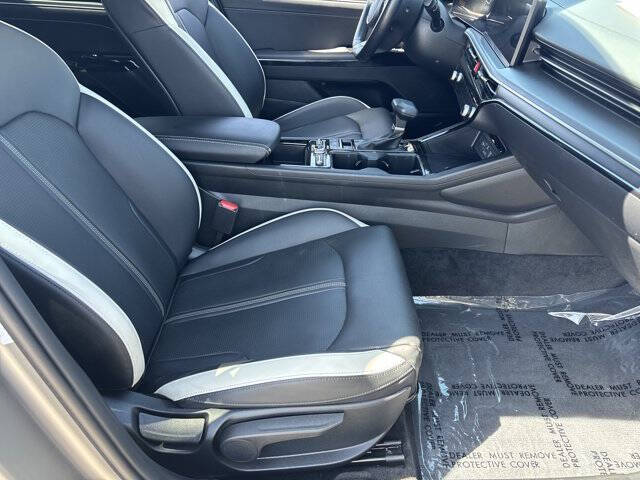 2025 Kia K5