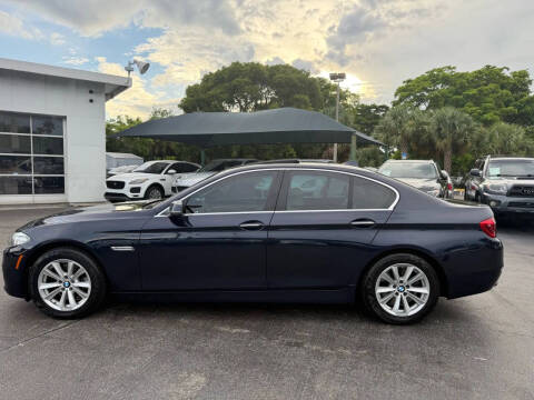2016 BMW 5 Series 528i