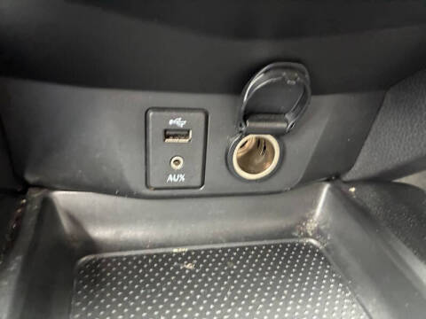 2017 Nissan Rogue Sport SV