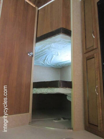 2016 Forest River COACHMEN M-273 DBS