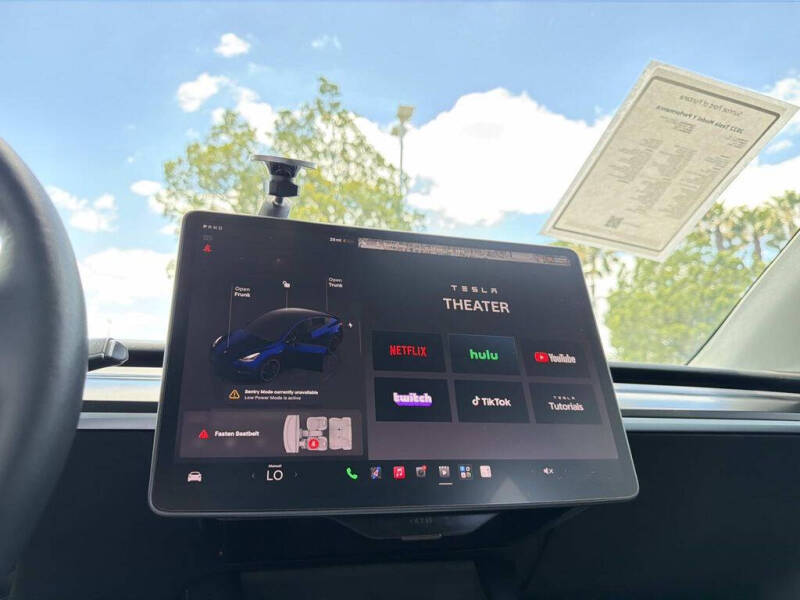 2022 Tesla Model Y Performance