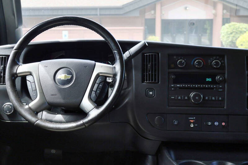 2017 Chevrolet Express 3500