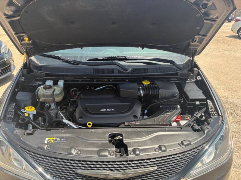 2018 Chrysler Pacifica Touring Plus