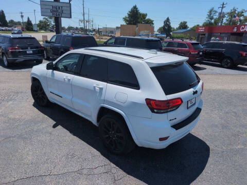 2017 Jeep Grand Cherokee Altitude